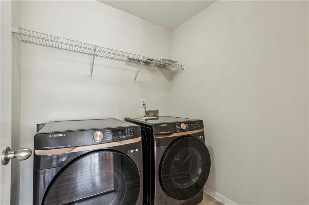 2761 Valley Spring Drive