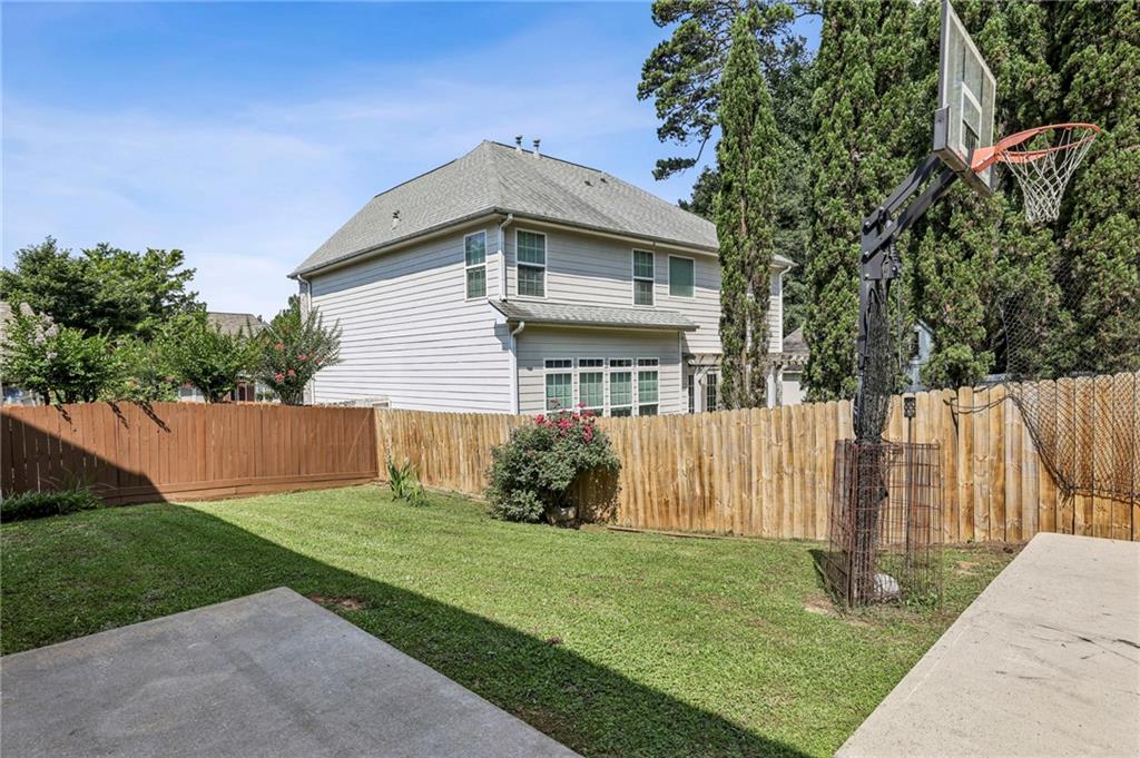 2761 Valley Spring Drive