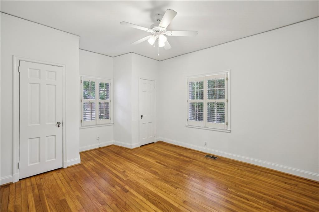 3533 Kingsboro Road NE