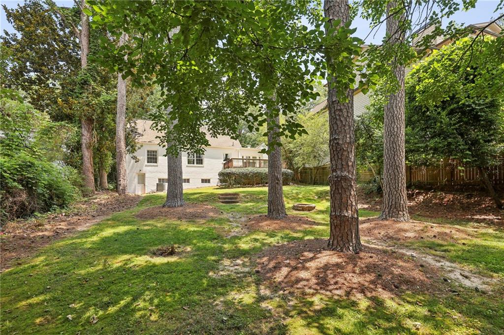 3533 Kingsboro Road NE