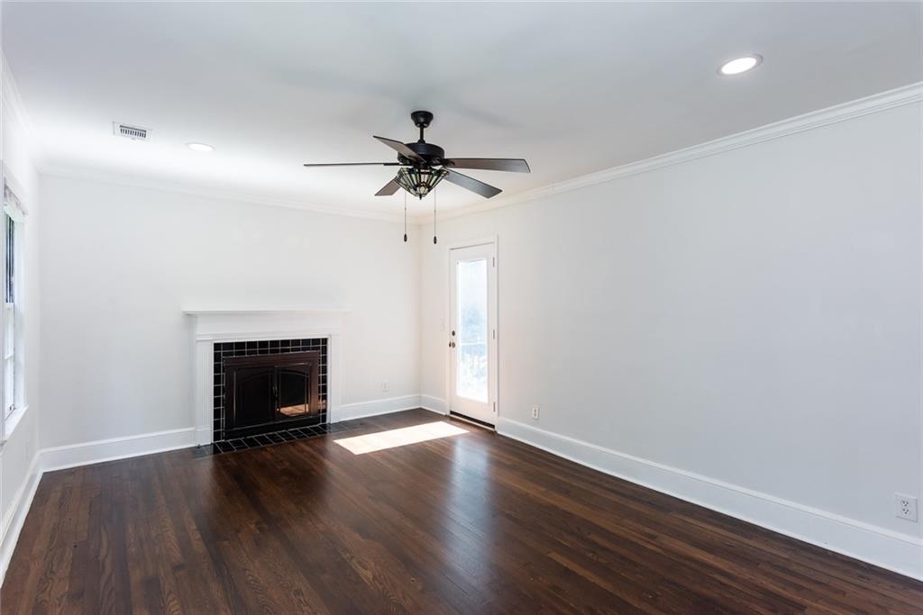 958 Forrest Boulevard