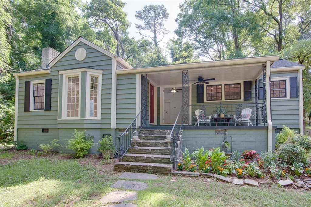 958 Forrest Boulevard