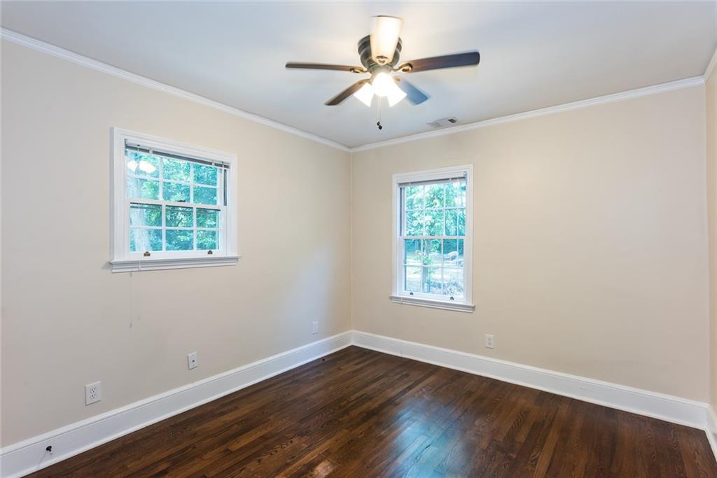 958 Forrest Boulevard