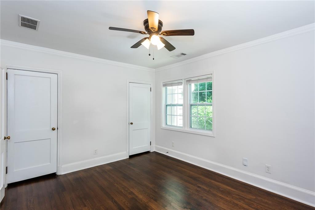 958 Forrest Boulevard