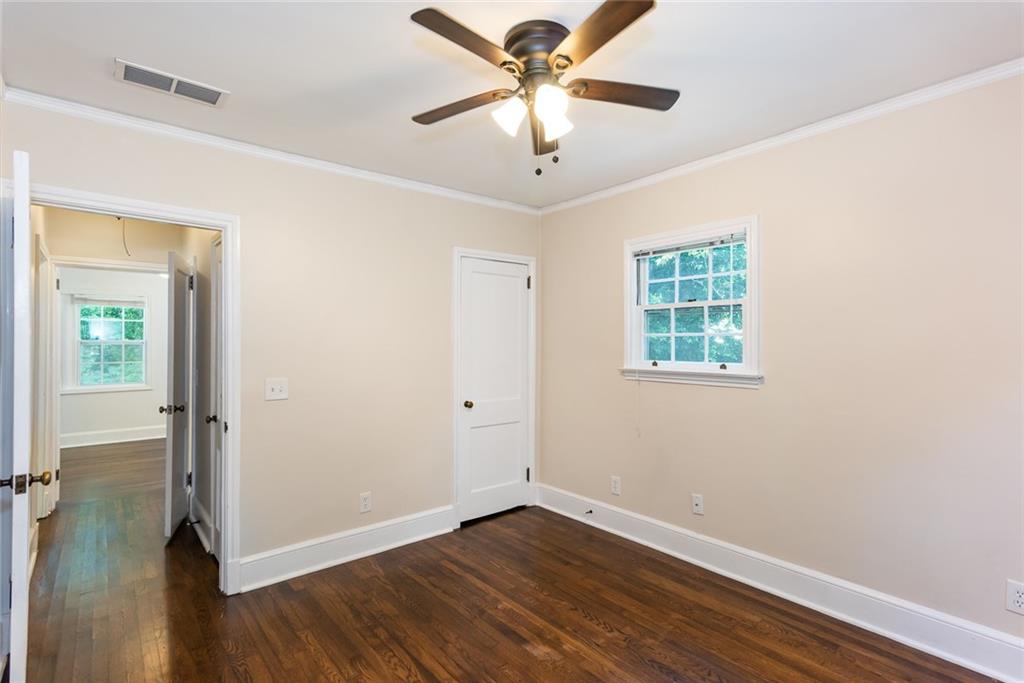 958 Forrest Boulevard