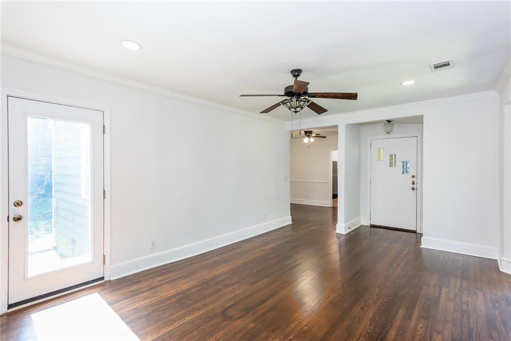 958 Forrest Boulevard