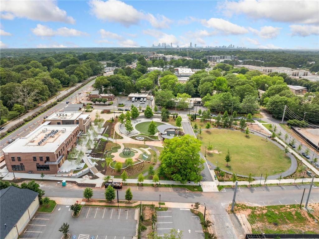 958 Forrest Boulevard