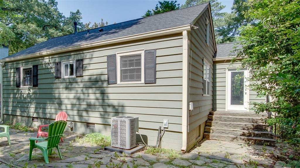 958 Forrest Boulevard