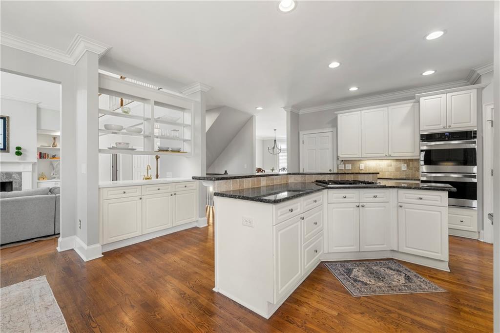 2283 Edgemere Lake Circle