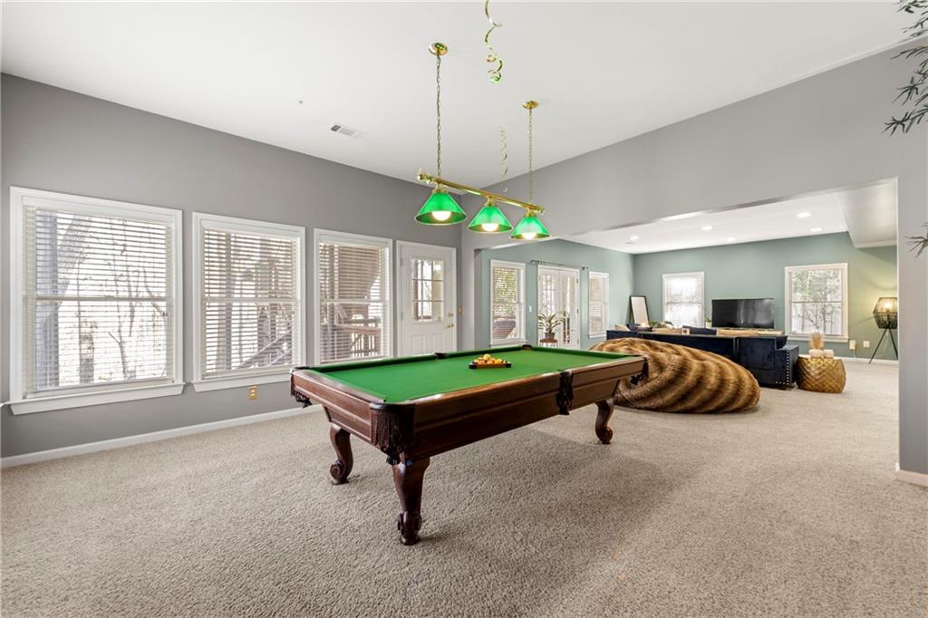 2283 Edgemere Lake Circle