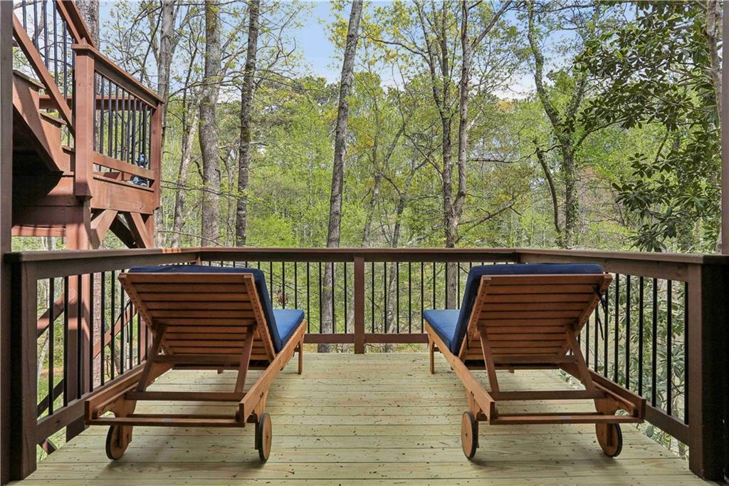 2283 Edgemere Lake Circle