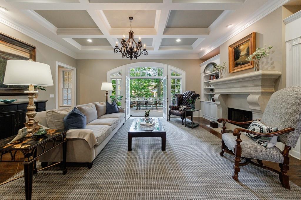 1412 Lanier Manor NE