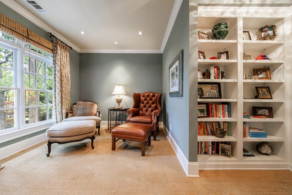 1412 Lanier Manor NE