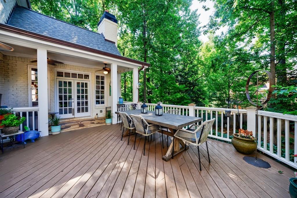 1412 Lanier Manor NE