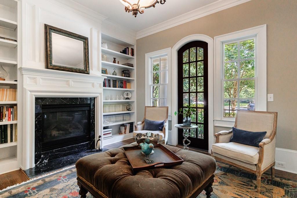 1412 Lanier Manor NE