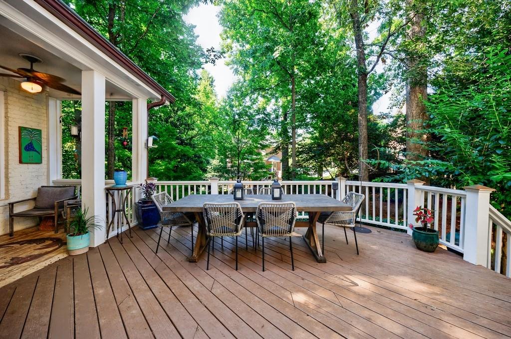 1412 Lanier Manor NE