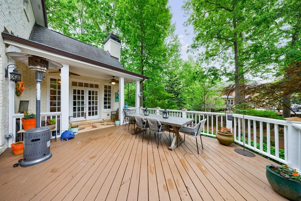 1412 Lanier Manor NE