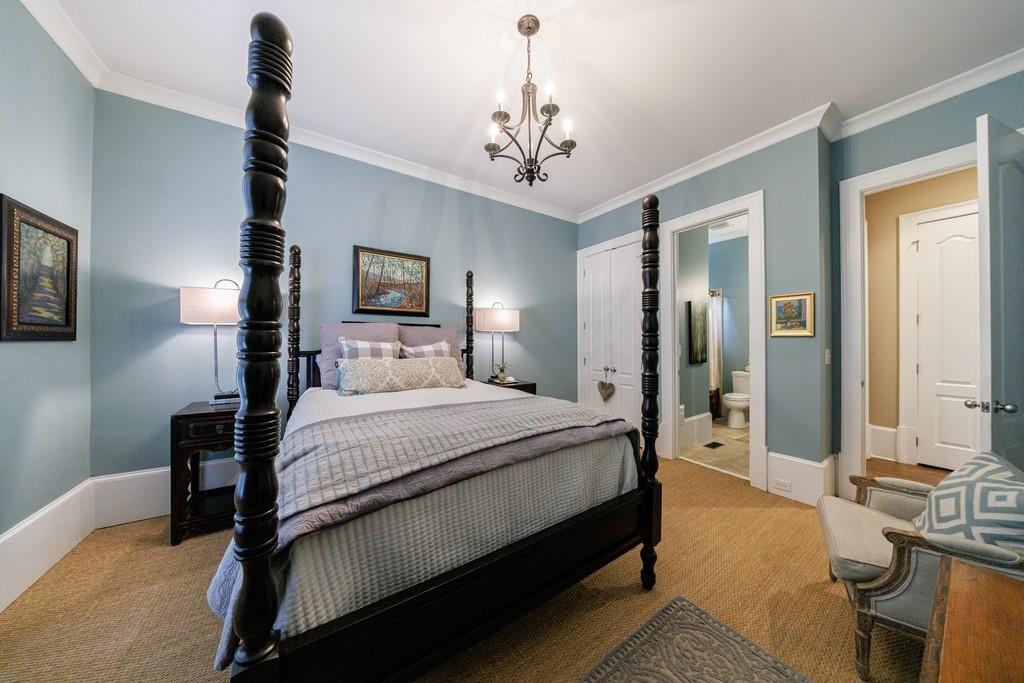 1412 Lanier Manor NE