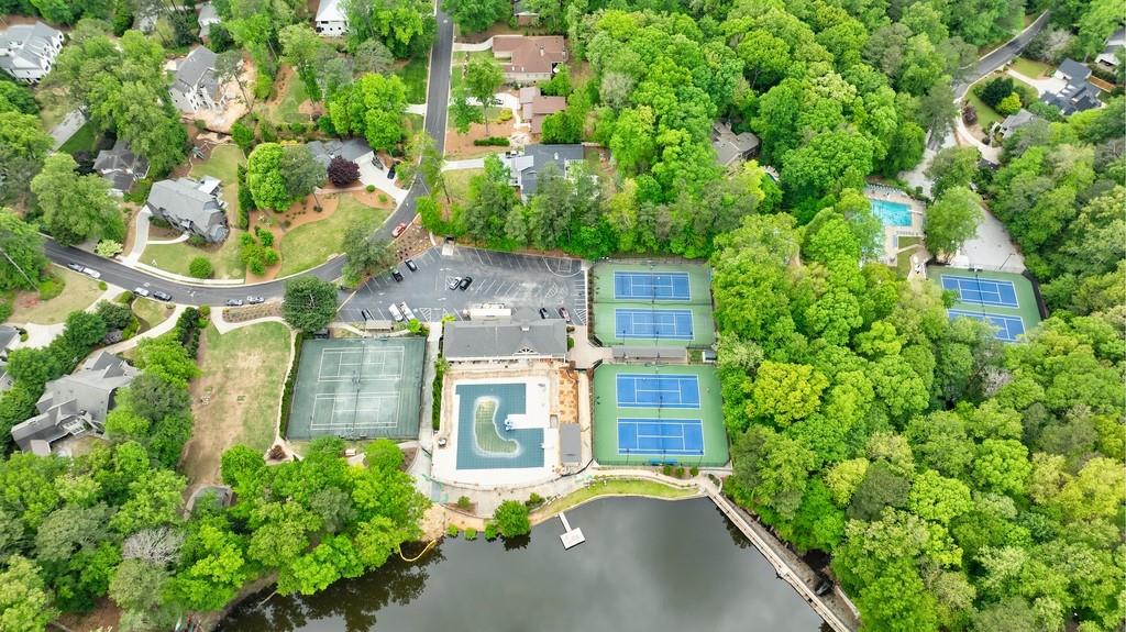 1412 Lanier Manor NE