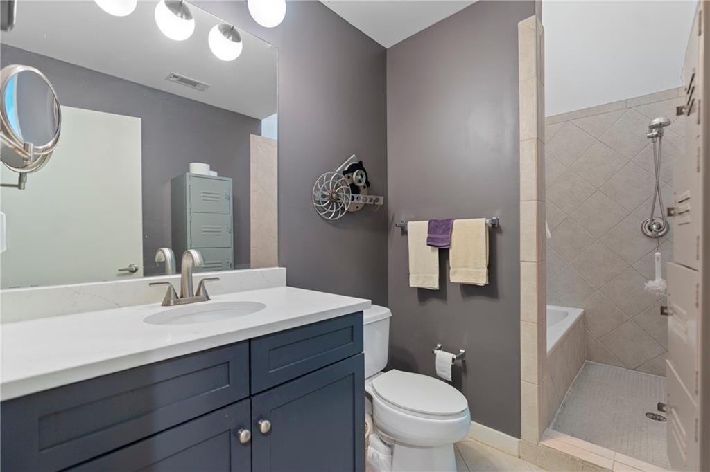 1346 Peter Haughton Way NW