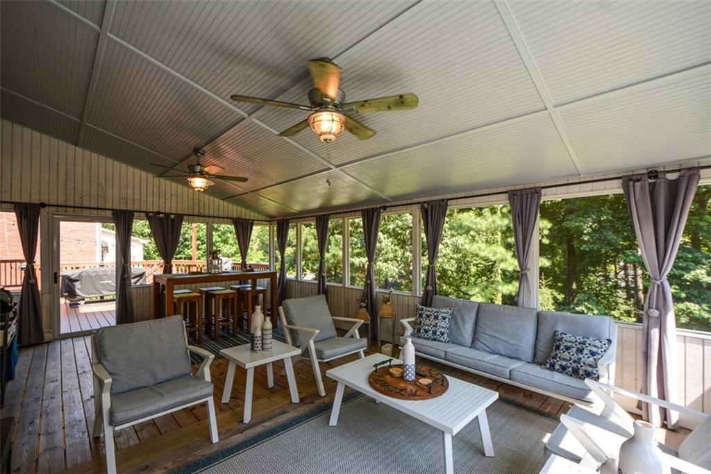 3090 Birchton Street