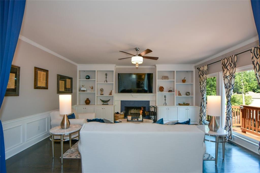 3090 Birchton Street