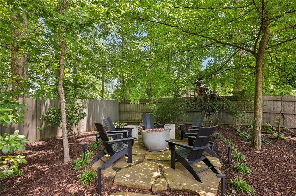 1060 Winding Creek Trail