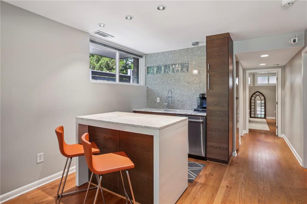 1060 Winding Creek Trail