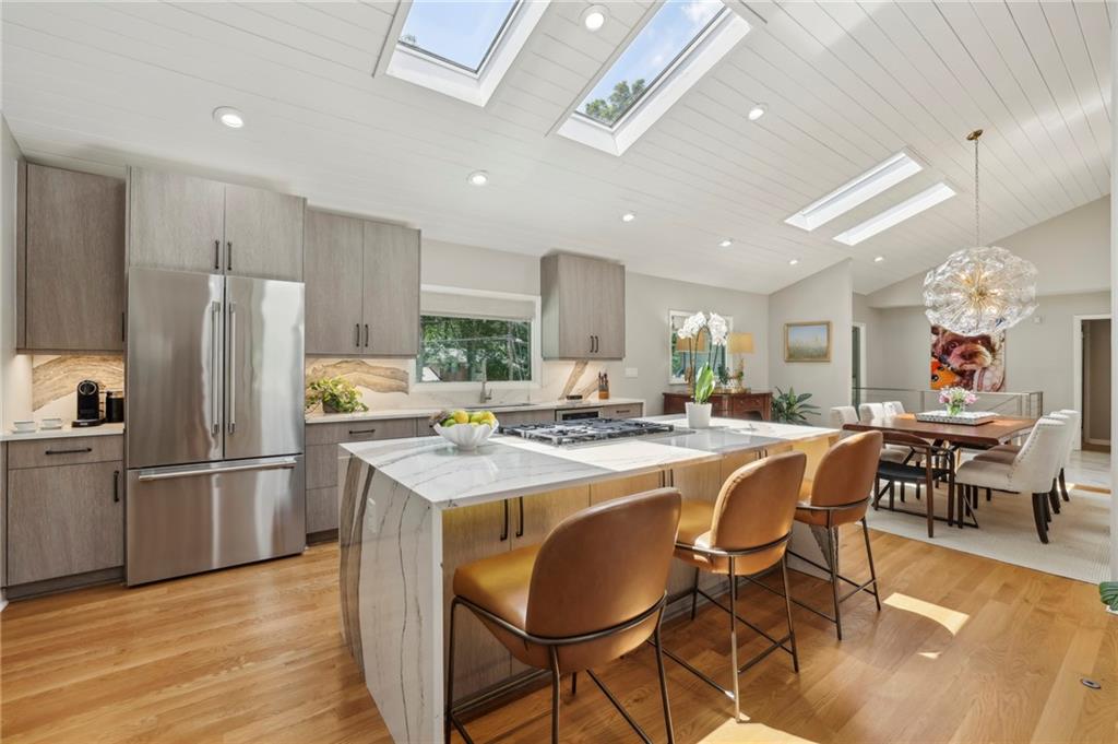 1060 Winding Creek Trail