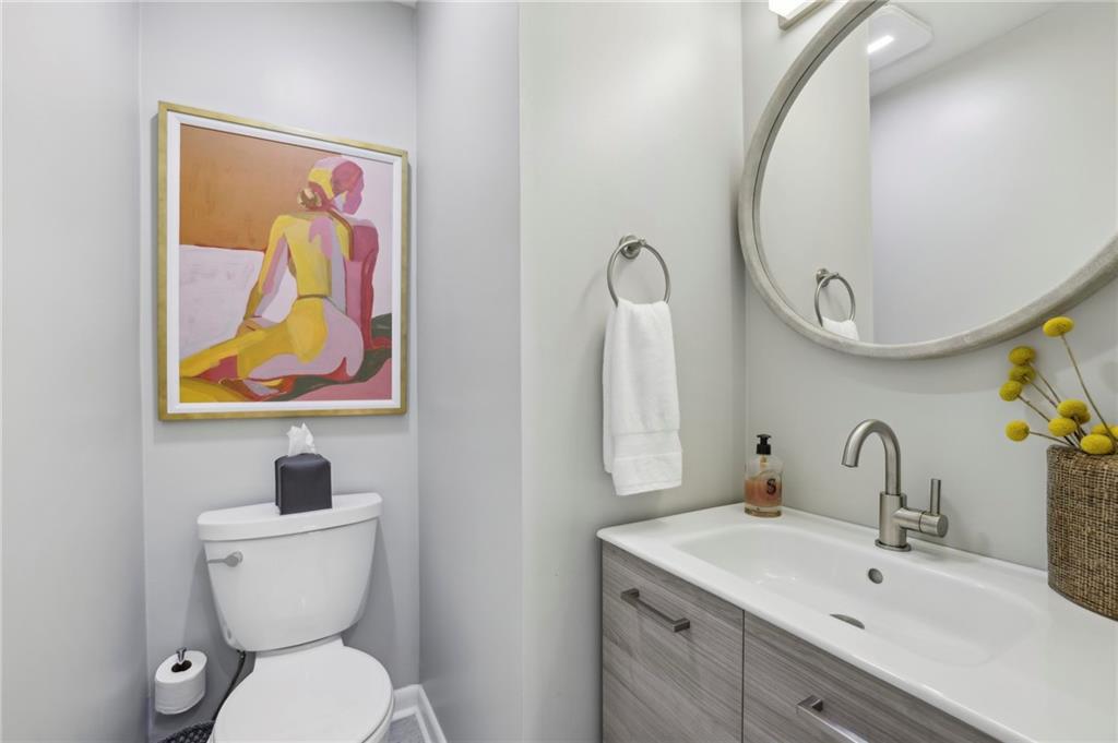 1060 Winding Creek Trail