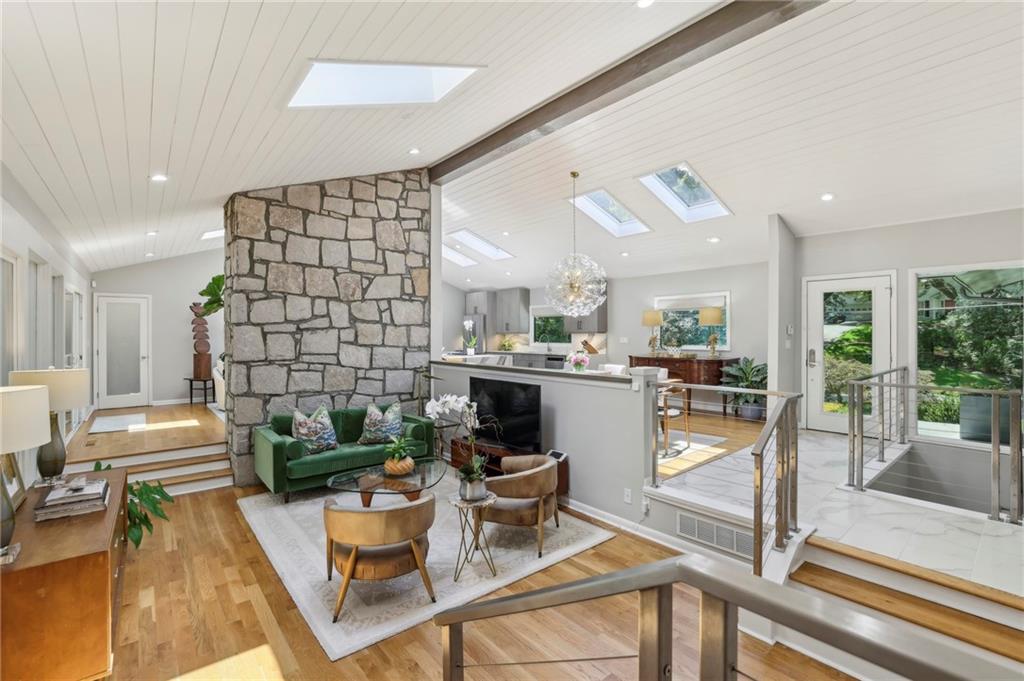 1060 Winding Creek Trail