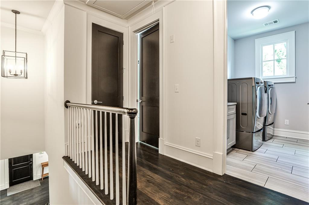 467 Burlington Road NE