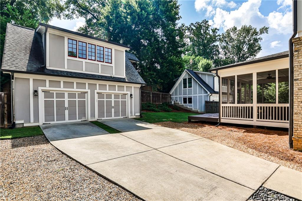 467 Burlington Road NE