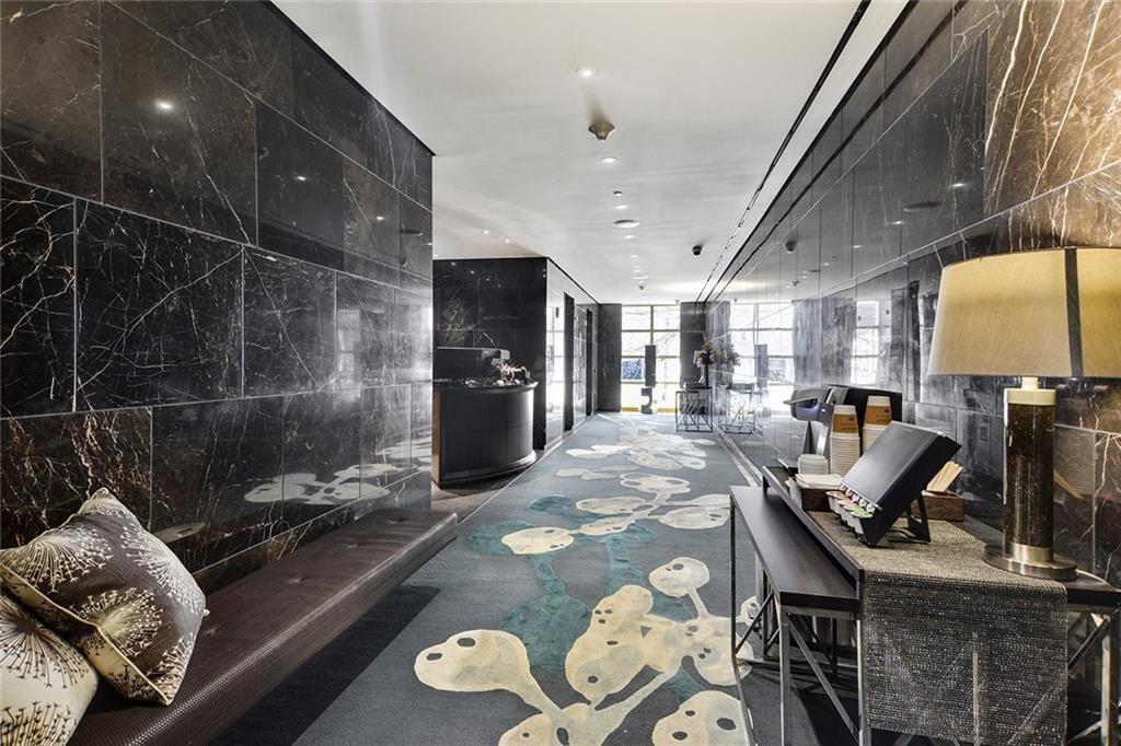 45 Ivan Allen Jr Boulevard NW Unit 2203