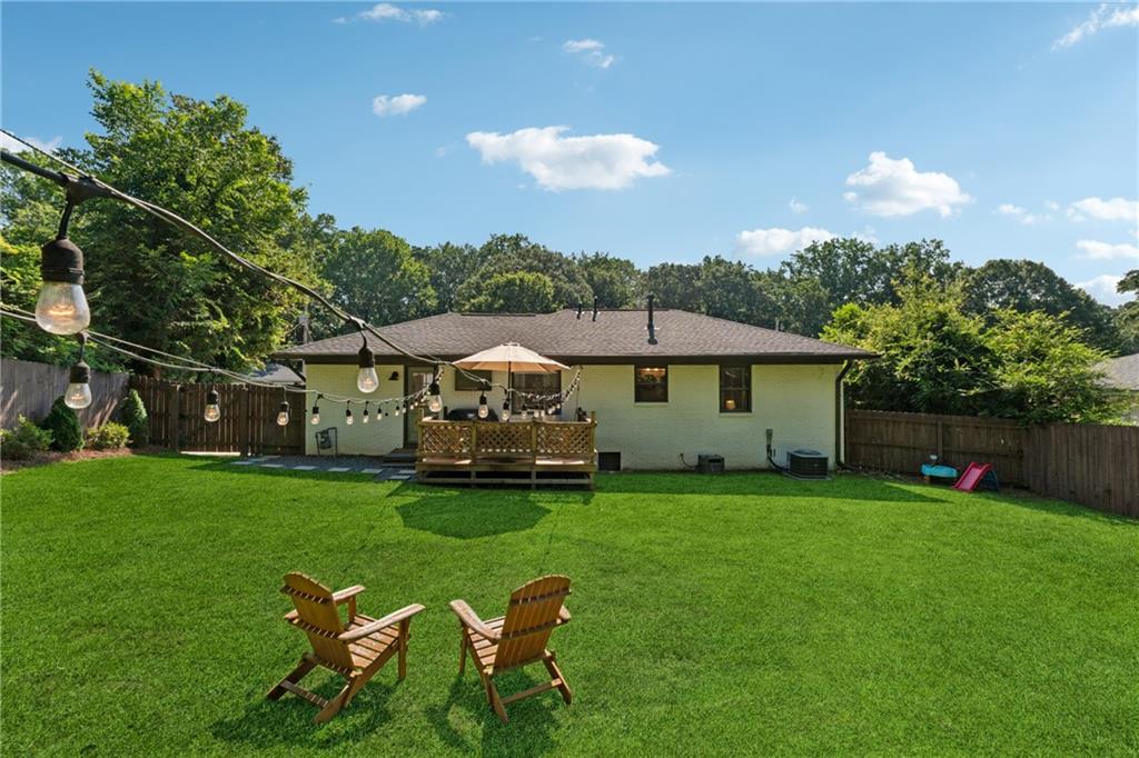 2547 Glendale Circle SE