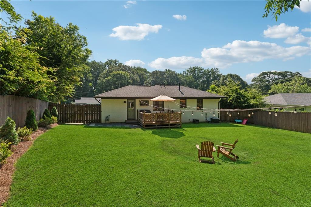 2547 Glendale Circle SE