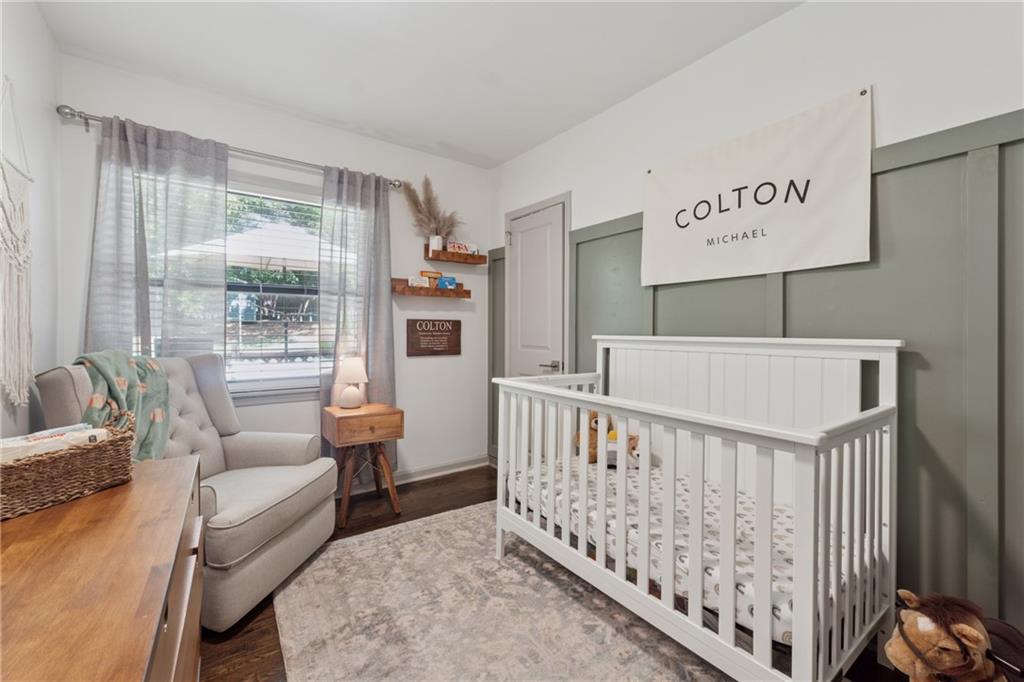 2547 Glendale Circle SE