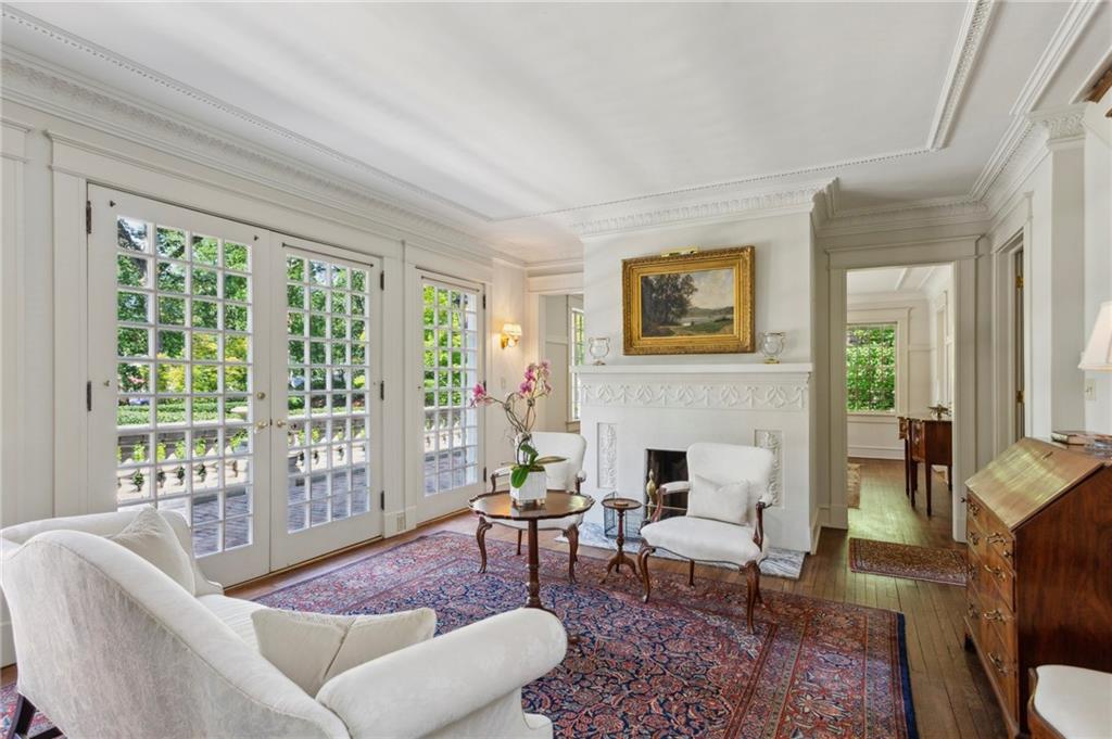 49 Muscogee Avenue NW