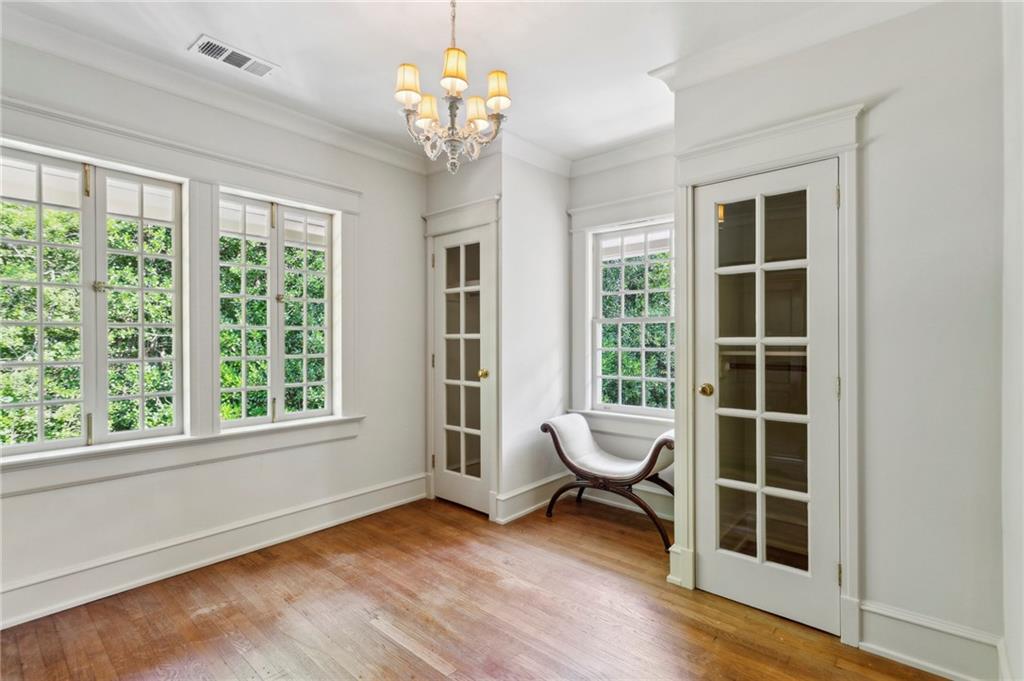 49 Muscogee Avenue NW