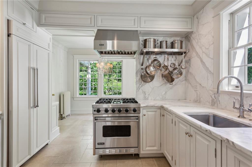 49 Muscogee Avenue NW