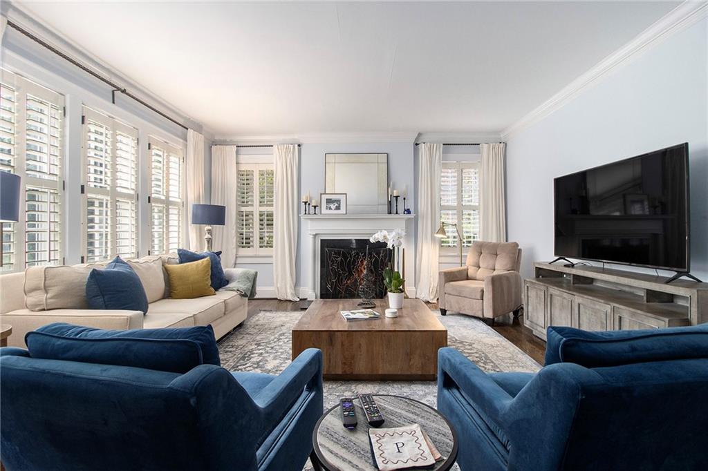 1528 N Highland Avenue NE