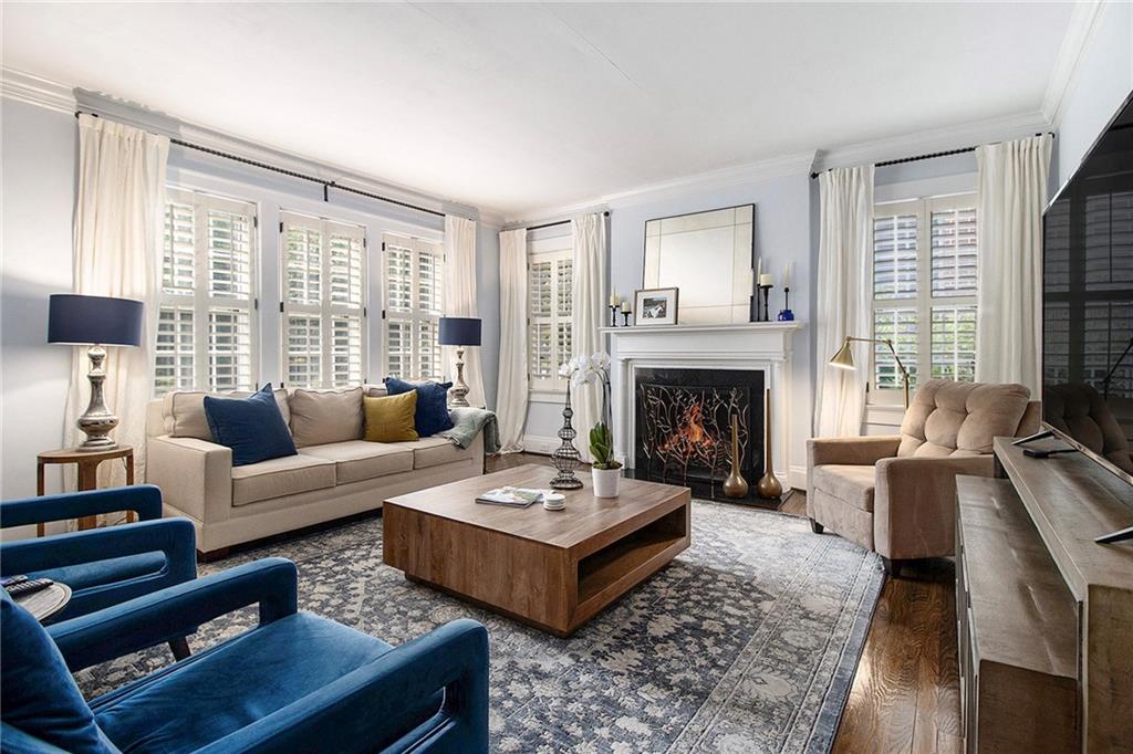 1528 N Highland Avenue NE