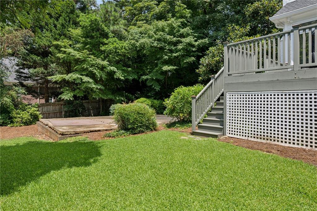 962 Plymouth Road NE