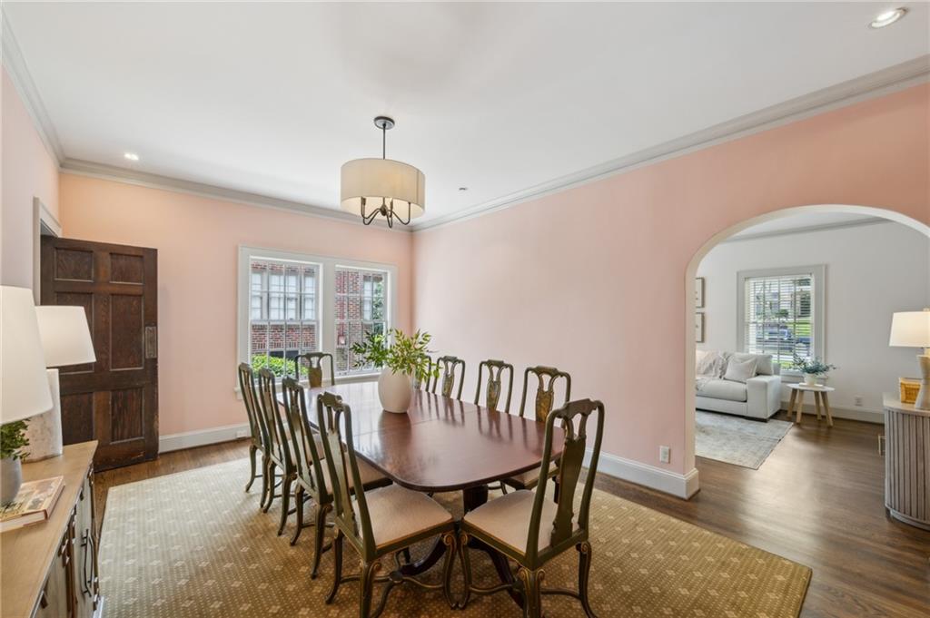 962 Plymouth Road NE