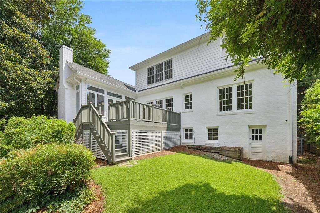 962 Plymouth Road NE