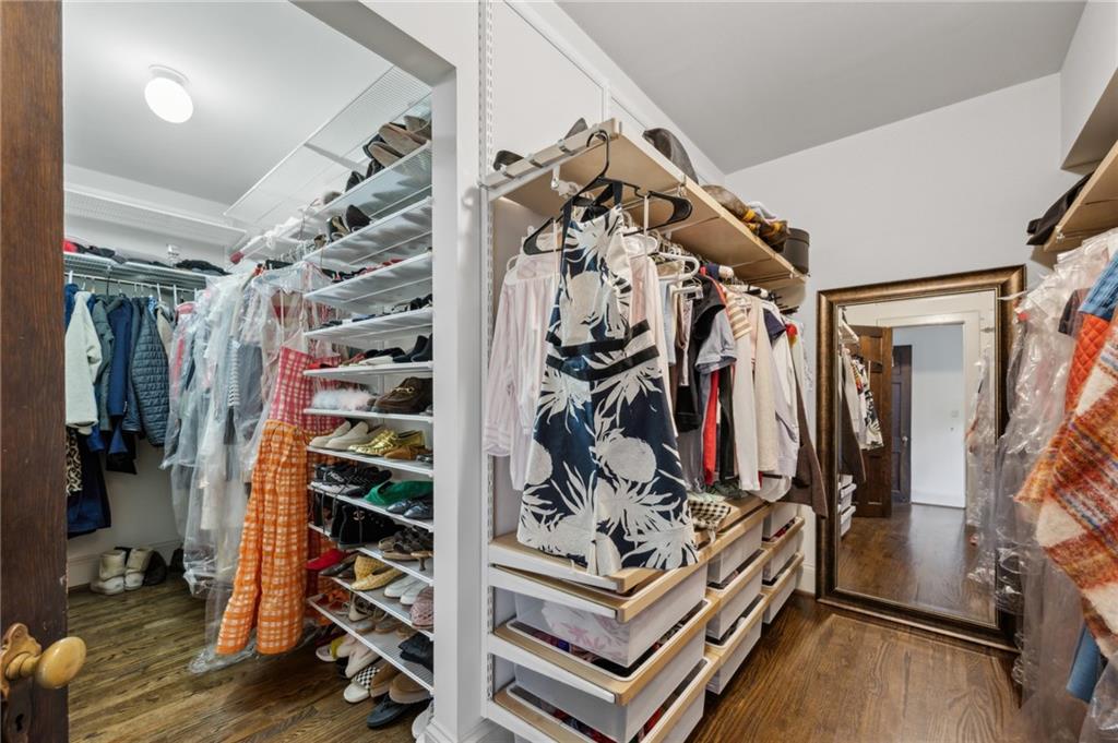 962 Plymouth Road NE