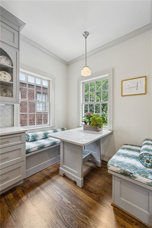 962 Plymouth Road NE