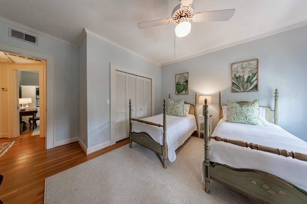 2214 Peachtree Road NW Unit B5