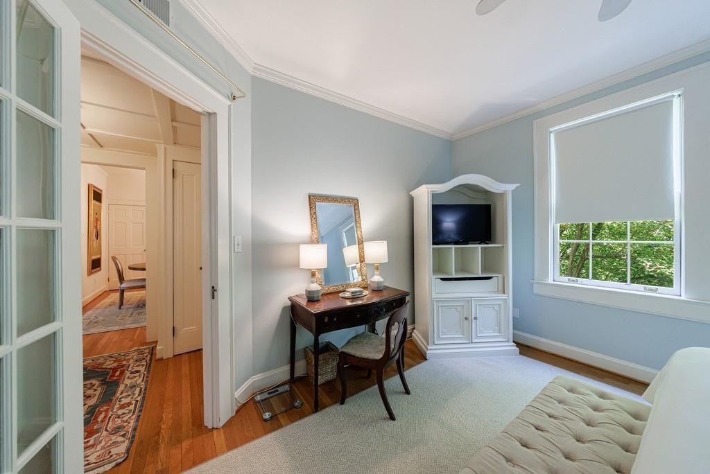 2214 Peachtree Road NW Unit B5