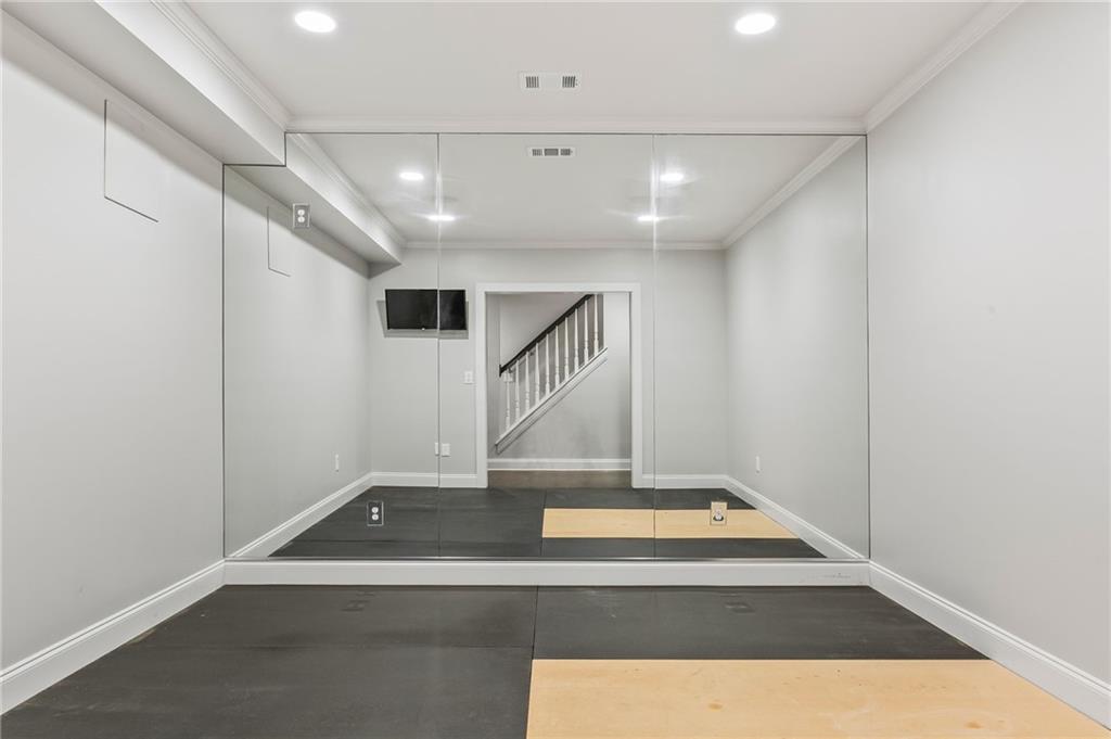 4090 Bellflower Drive